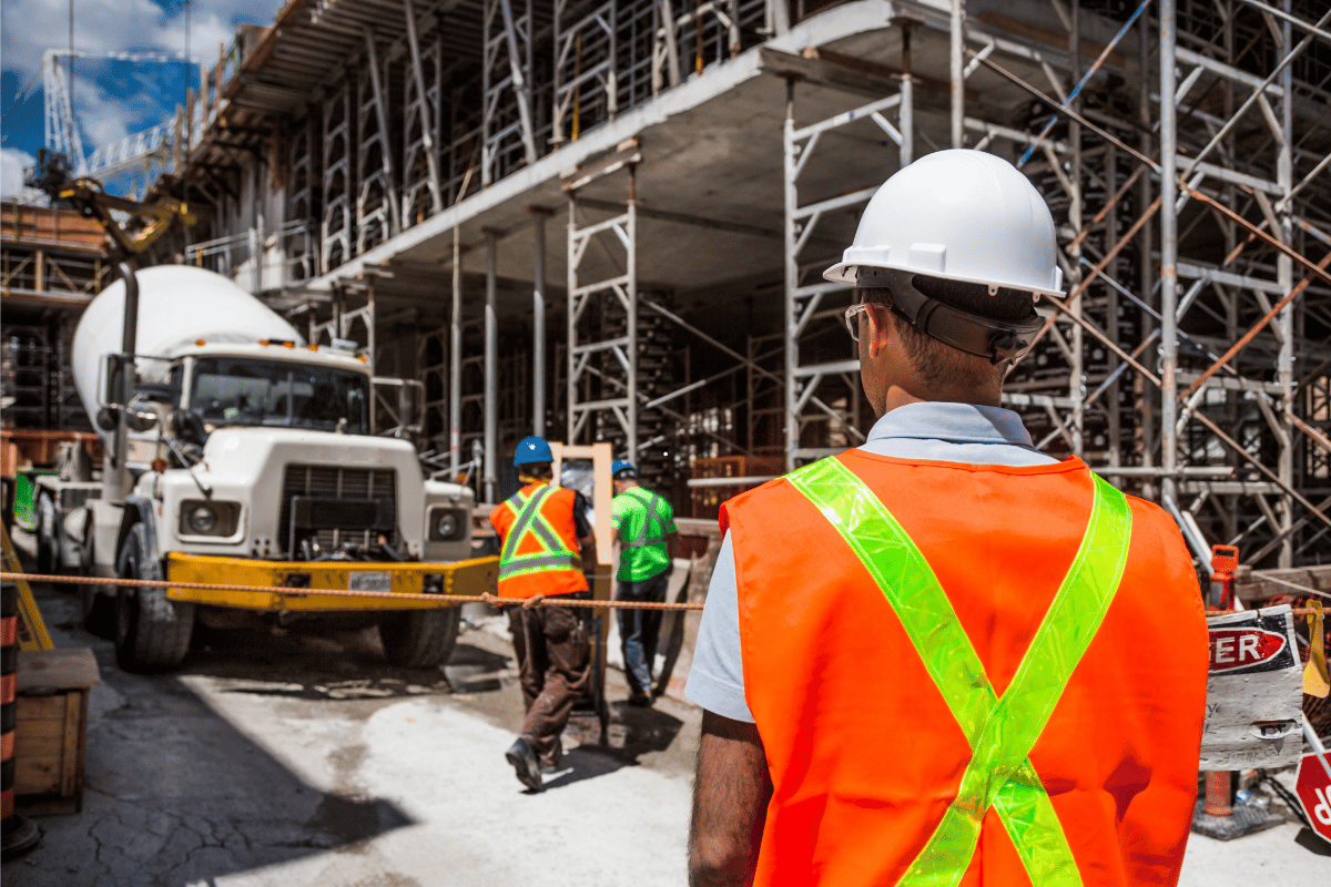 Staying Safe on the Job: Key Safety Measures for Construction Workers