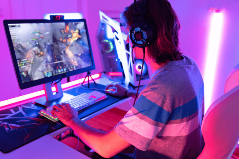 Online Gaming as an Additional Income Stream: The Journey to Becoming a Professional Player
