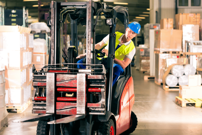 Common Forklift Parts Issues Your Warehouse Personnel Should Be Familiar With