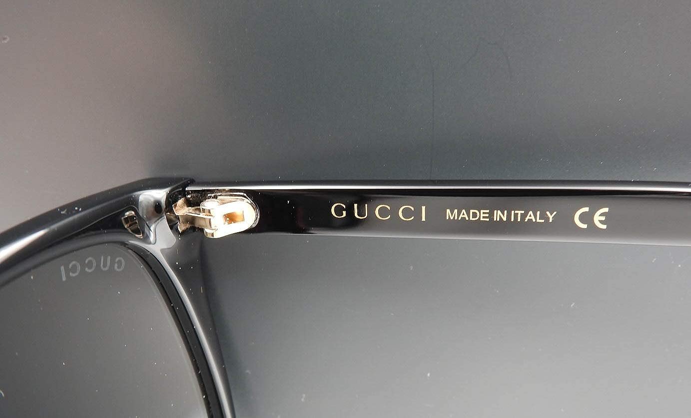 Gucci Womens Lightness Square Sunglasses