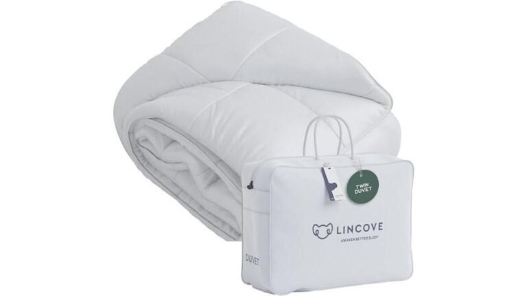 Lincove Canadian Down Comforter Review: Cozy Luxury Bedding