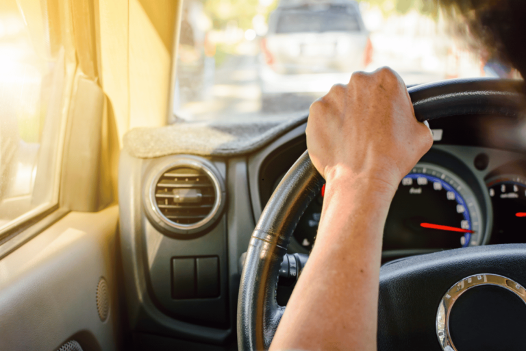 8 Road Safety Tips That Will Help You Become a More Careful and Responsible Driver